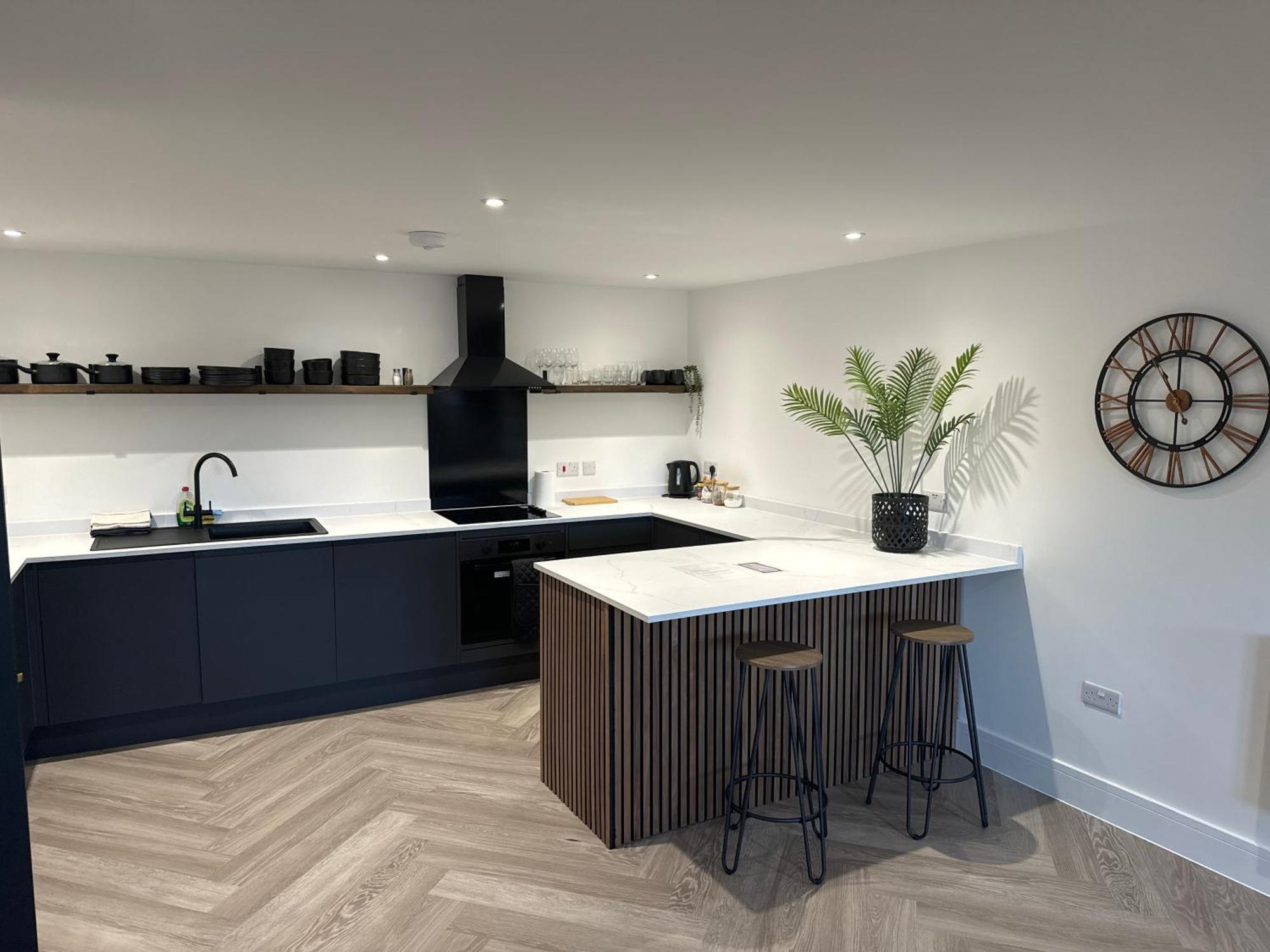 New 2 Bed Apartment In Royston High St 外观 照片